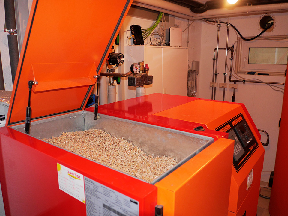Palletheizung2 bei Industrie Service Elektro Schneider in Landsberg am Lech